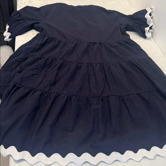 🌟3/$15🌟 White Closet Dress. Ladies L - Picture 6 of 9